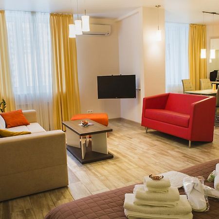 Apartments "Pleasure" キエフ エクステリア 写真
