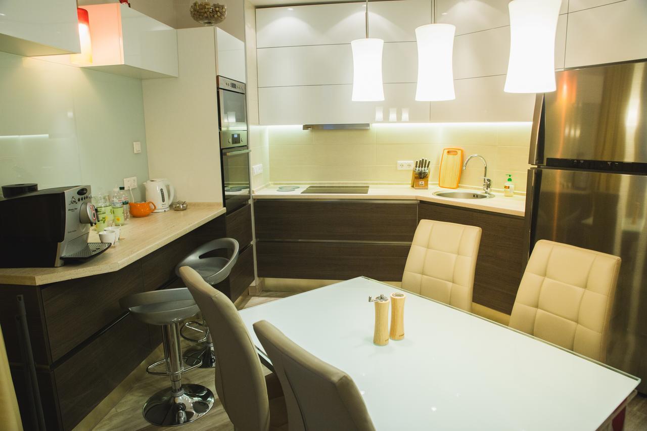 Apartments "Pleasure" キエフ エクステリア 写真