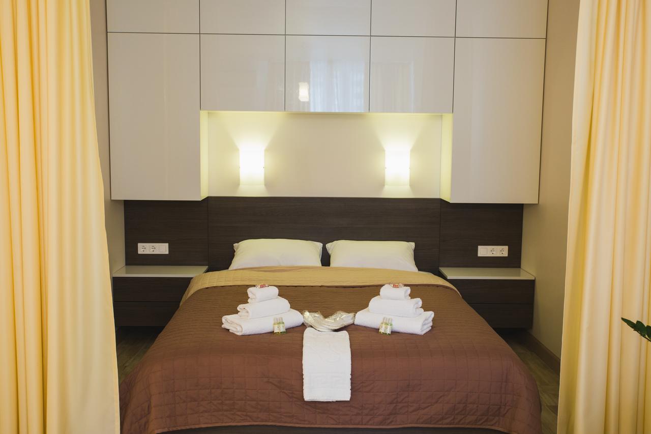 Apartments "Pleasure" キエフ エクステリア 写真