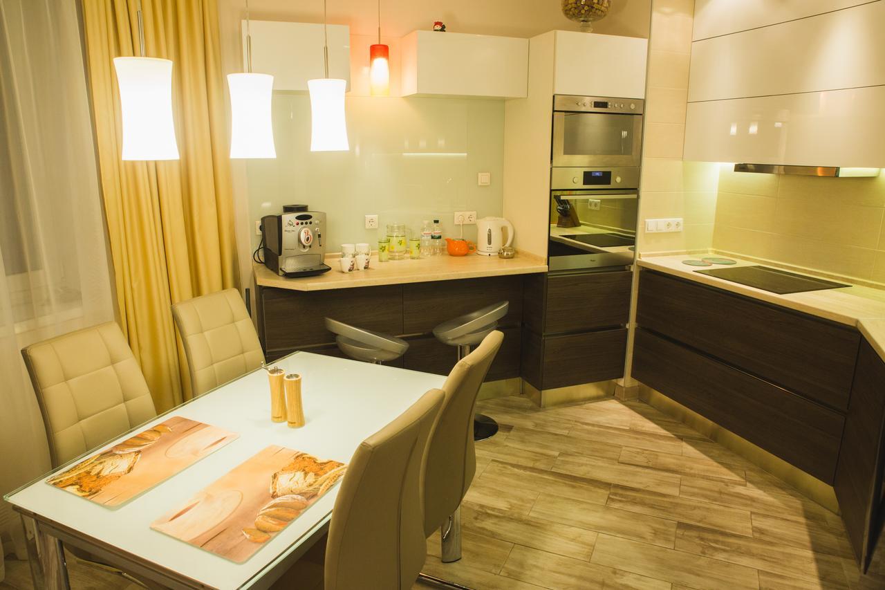 Apartments "Pleasure" キエフ エクステリア 写真